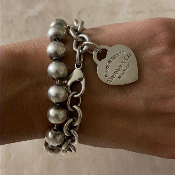 Tiffany & Co heart tag charm bracelet - Picture 3 of 3